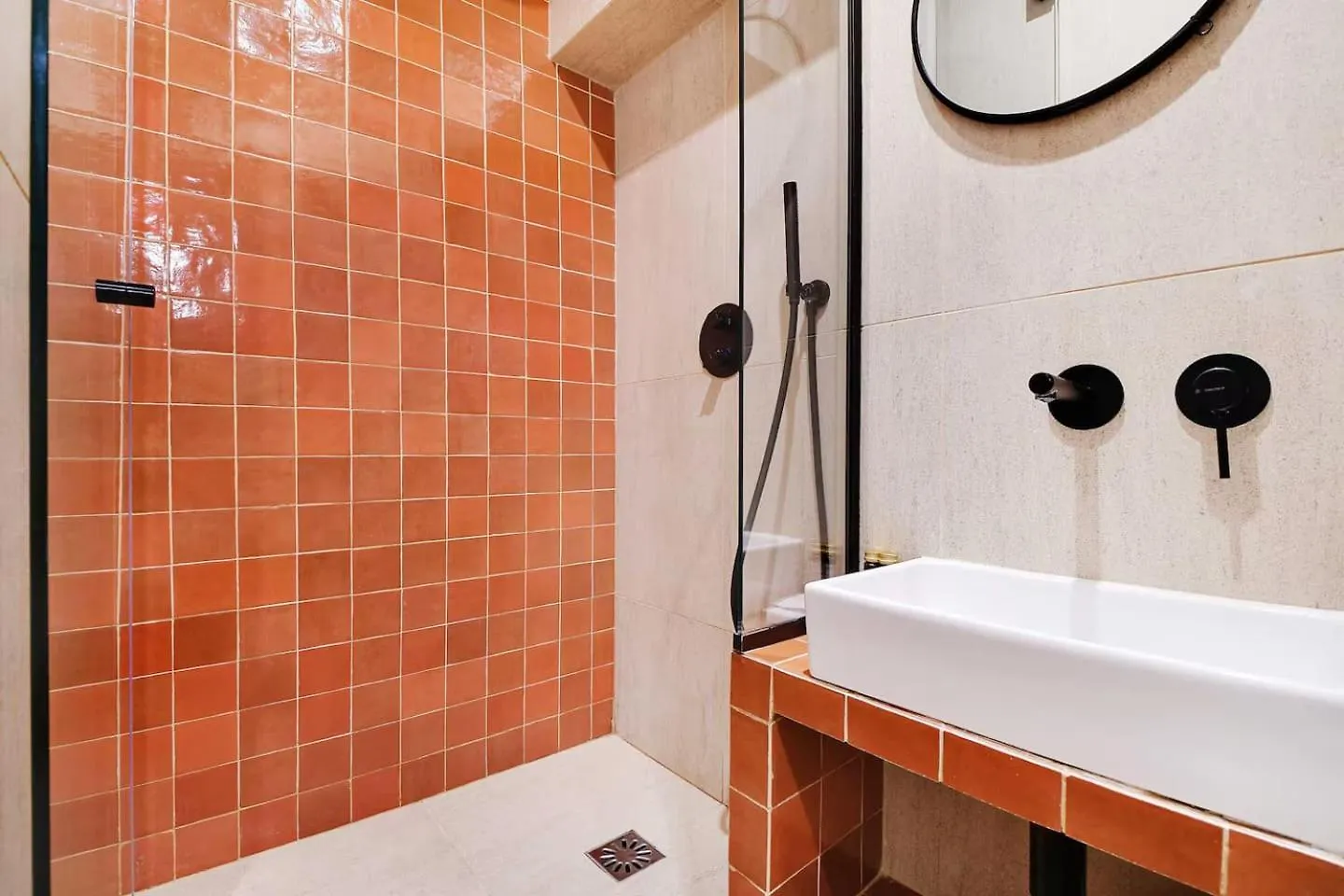 Les Halles - Grands Boulevards Renovated 3Br - 8P Paris 0*,  France