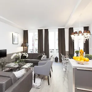 Apartment Livinparis - Luxury 3 Bedrooms Grands-boulevards I, Paris
